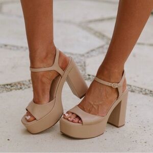 Steve Madden Tan Platform Heels